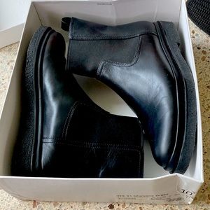 Vince ankle slip on boots